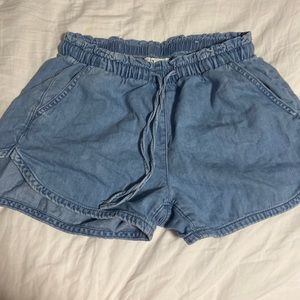 american eagle shorts
